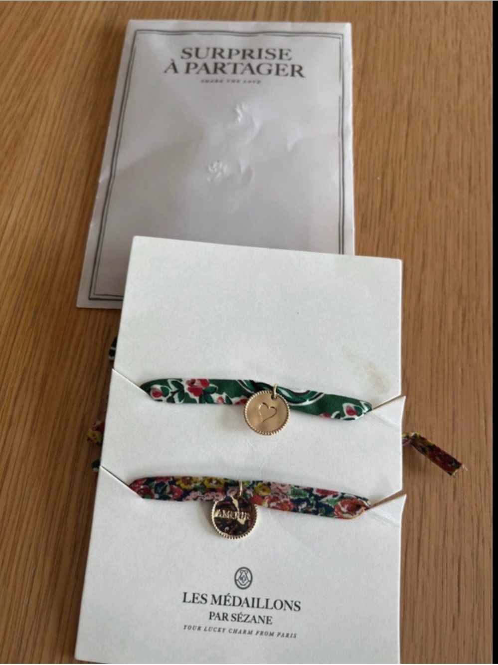 NEW Sézane Les Médaillons Bracelets À Partager Set of 2